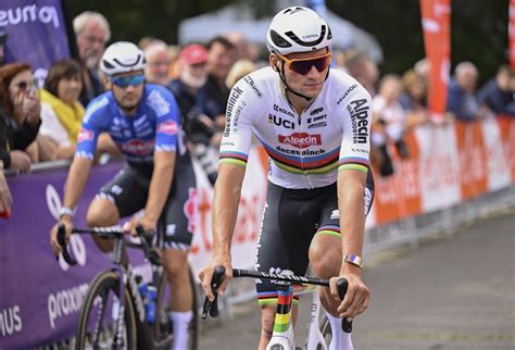 wedden op super 8 classic|Super 8 Classic 2023 Parcours, etappen & uitslagen .